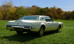 1972 Lincoln Mark IV 460 cui